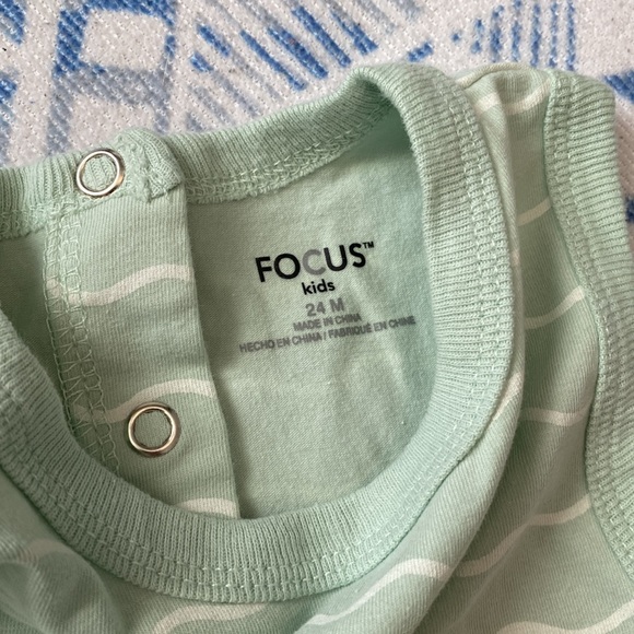 24 Month Green Dress Set - Picture 4 of 7